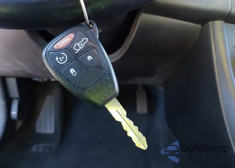 2014 Dodge Avenger R/T z USA, uszkodzony, nr VIN 1C3CDZBG9EN138750